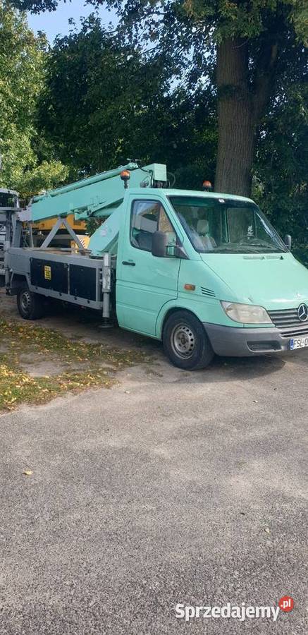 Podnośnik koszowy Mercedes 311 Dobre Miasto