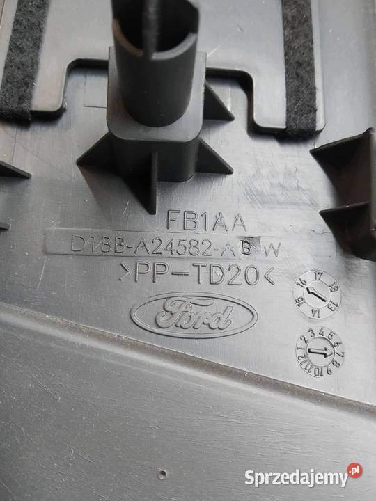 OSŁONA SŁUPKA B LEWA PRAWA ST LINE CZARNA KPL