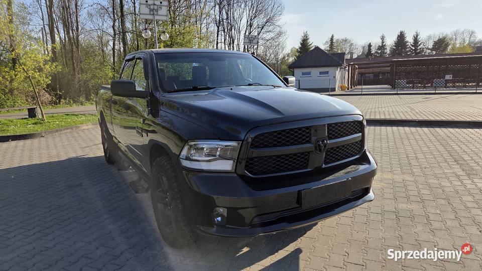 Dodge Ram 1500 HEMI 4 X 4 Super Stan Pierwszy Gdów
