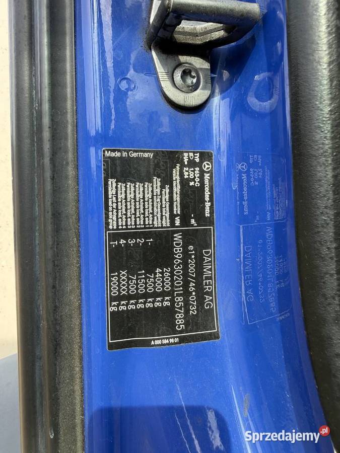 MERCEDES ANTOS CHLODNIA IZOTERMA 19EUROPALET welurowa tapicerka Chłodnie Bliżyn