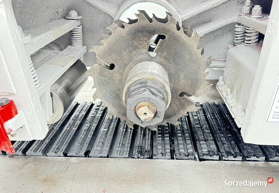 Wielopiła gąsienicowa COSMEC 250100 pomorskie Sierakowice