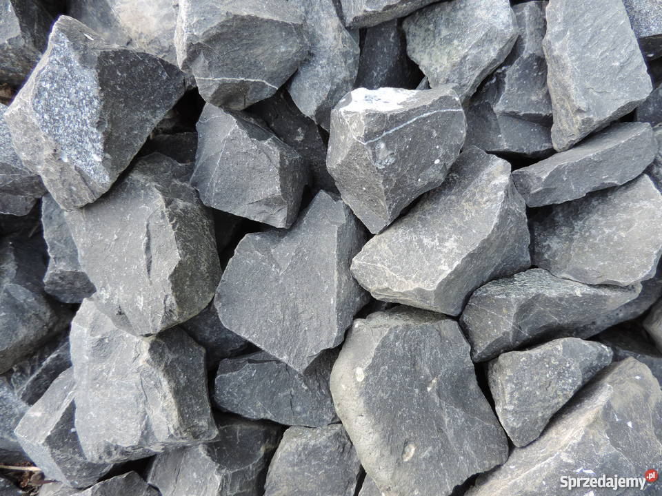 Kamień Czarny Bazalt 40-120 mm do Gabionu grafit  ogrodzenie
