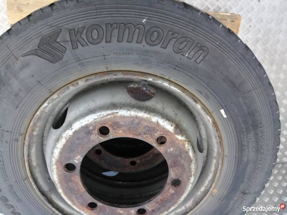 OPONY OPONA TYŁ 21575 R175 Części Rzędowice sprzedam