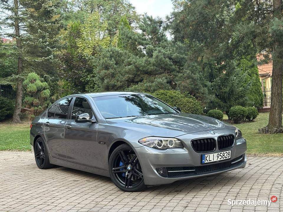 BMW F10 530d 360 700NM Doinwestowana Bez Wkładu welurowa tapicerka Męcina