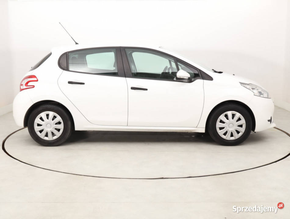 Peugeot 208 12 PureTech klimatyzacja Bielany Wrocławskie sprzedam