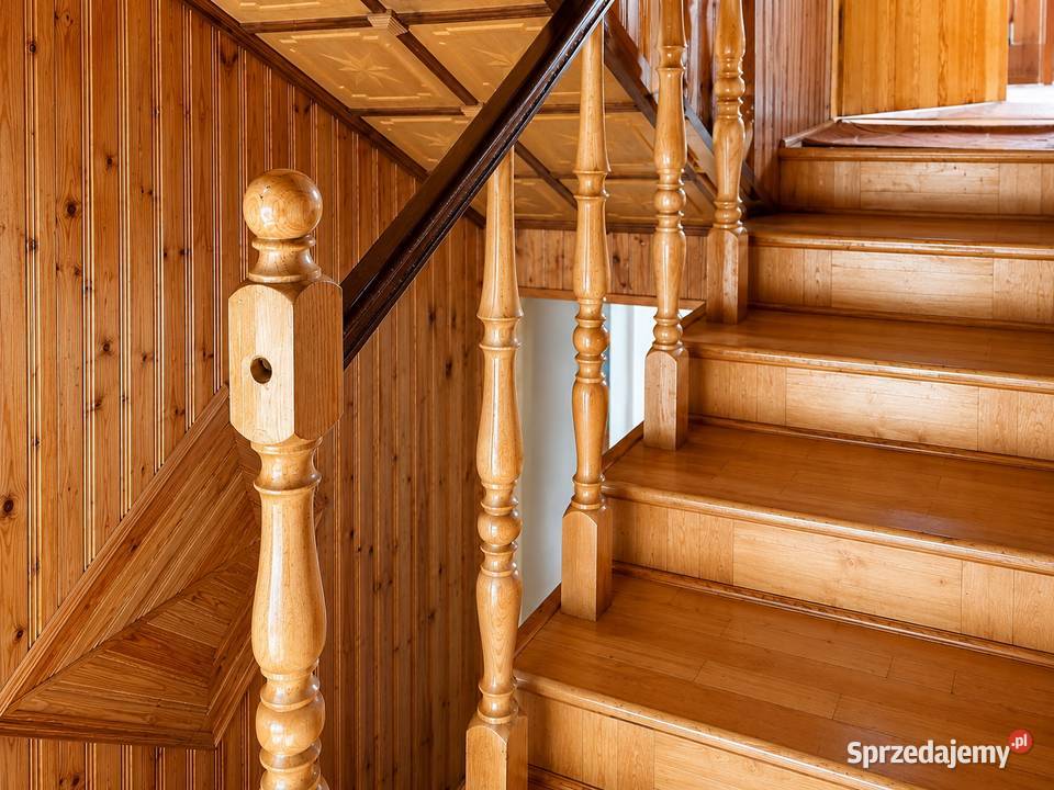 Drewniane tralki schodowe toczone komplet 5 Łańcut