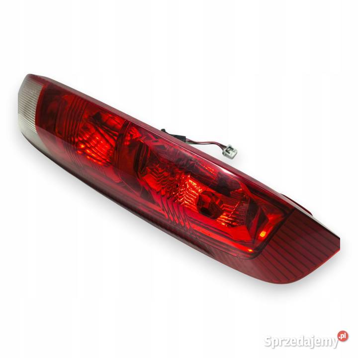 LAMPA PRAWA Nissan XTrail T30 20002007 tylna sprzedam