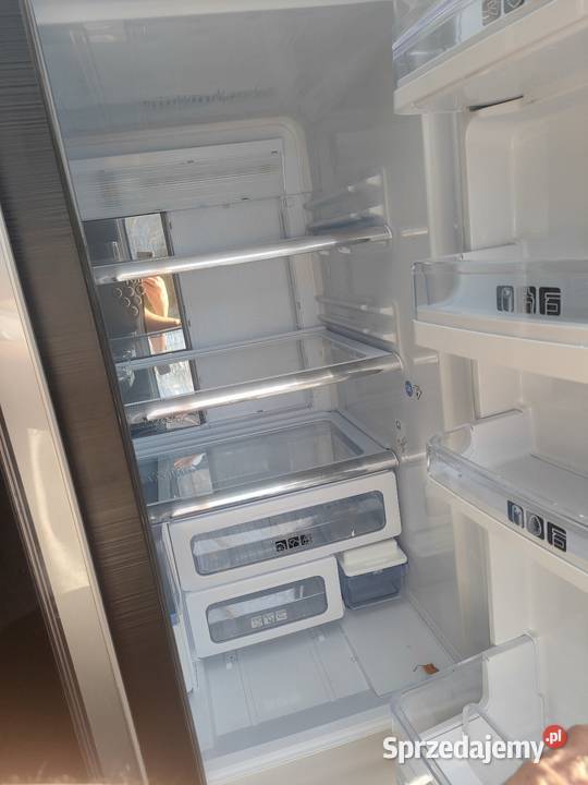 Lodówka Sharp Dom i Ogród sprzedam