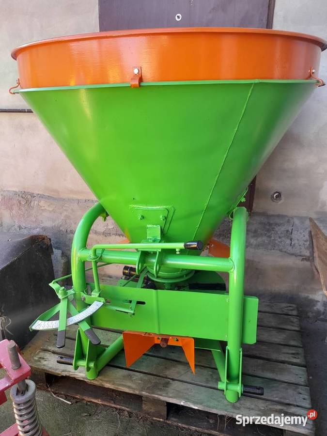 Rosiewacz do nawozów nowy nieuszkodzony