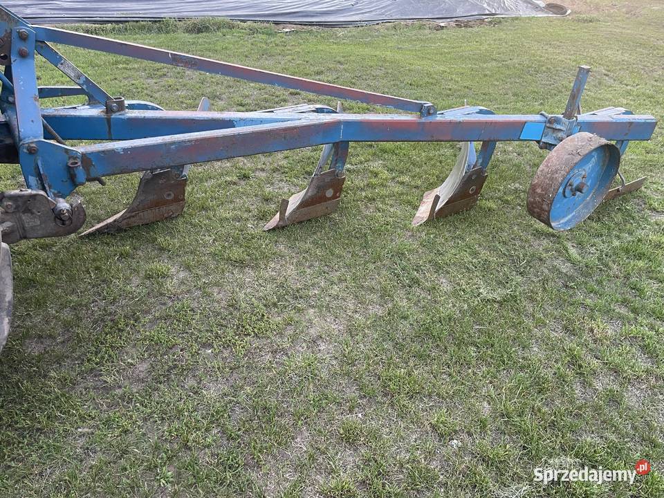 Pług 4 skibowy nieuszkodzony