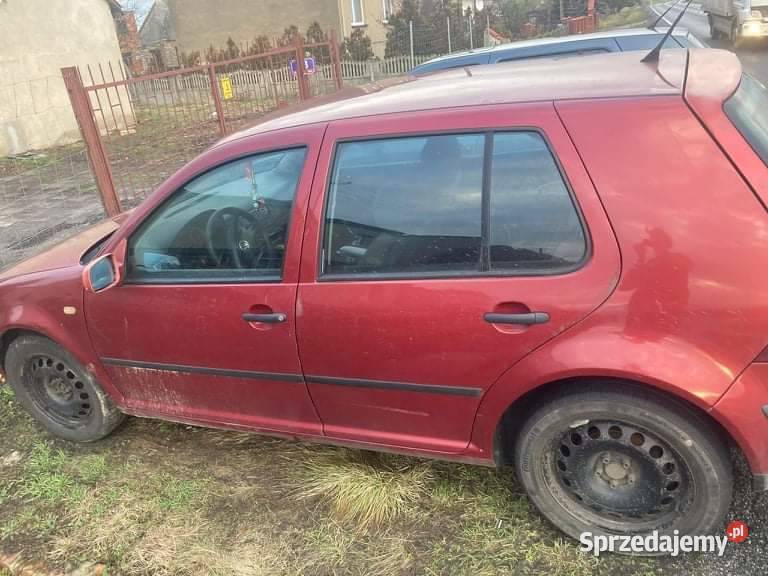 Ww golf 4 na dojazdy do pracy Wonieść