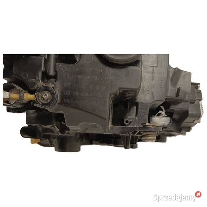 Reflektor przedni lewy Full LED Skoda Scala sprzedam