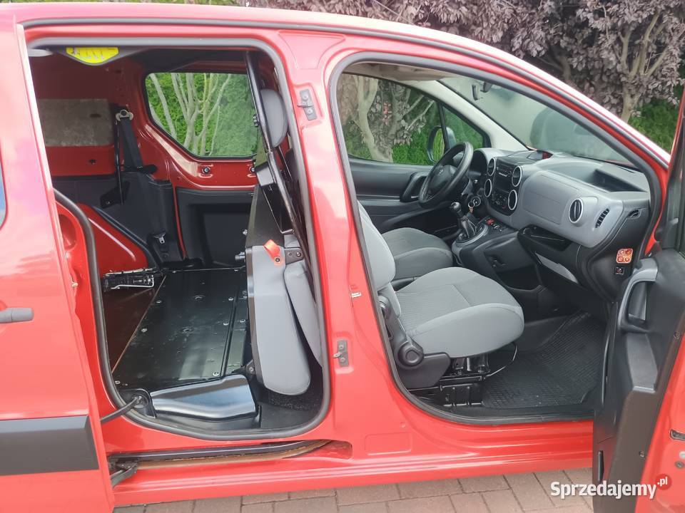 Peugeot Partner II LONG 2011r 16d 90 5osób 255000km Partner Witkowo