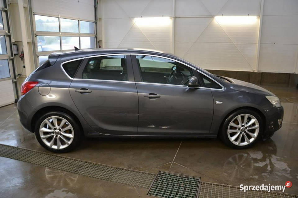 Opel Astra 17 cdti 125 6biegów nawigacja Kęty