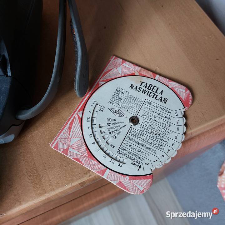 Aparat fotograficzny swiatlomierzetabela Skierniewice