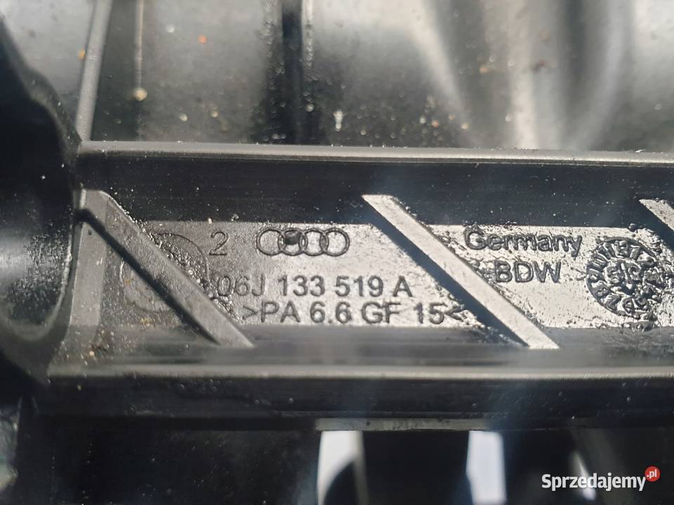Audi A3 II 8P 18 TFSI KOLEKTOR SSĄCY 06J133201AB Silniki i osprzęt Chełm