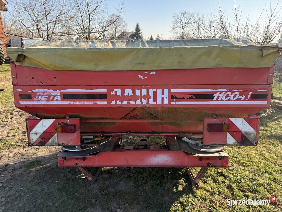 Rozsiewacz nawozu Rauch Beta 1100H Elektrozawory Rolnictwo wielkopolskie Godziesze Wielkie