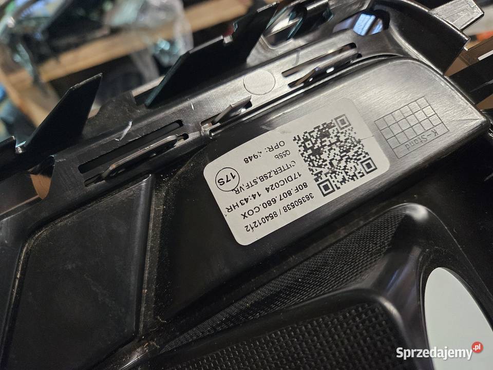AUDI Q5 II LIFT SLINE KRATKA PRAWA ZDERZAKA sprzedam