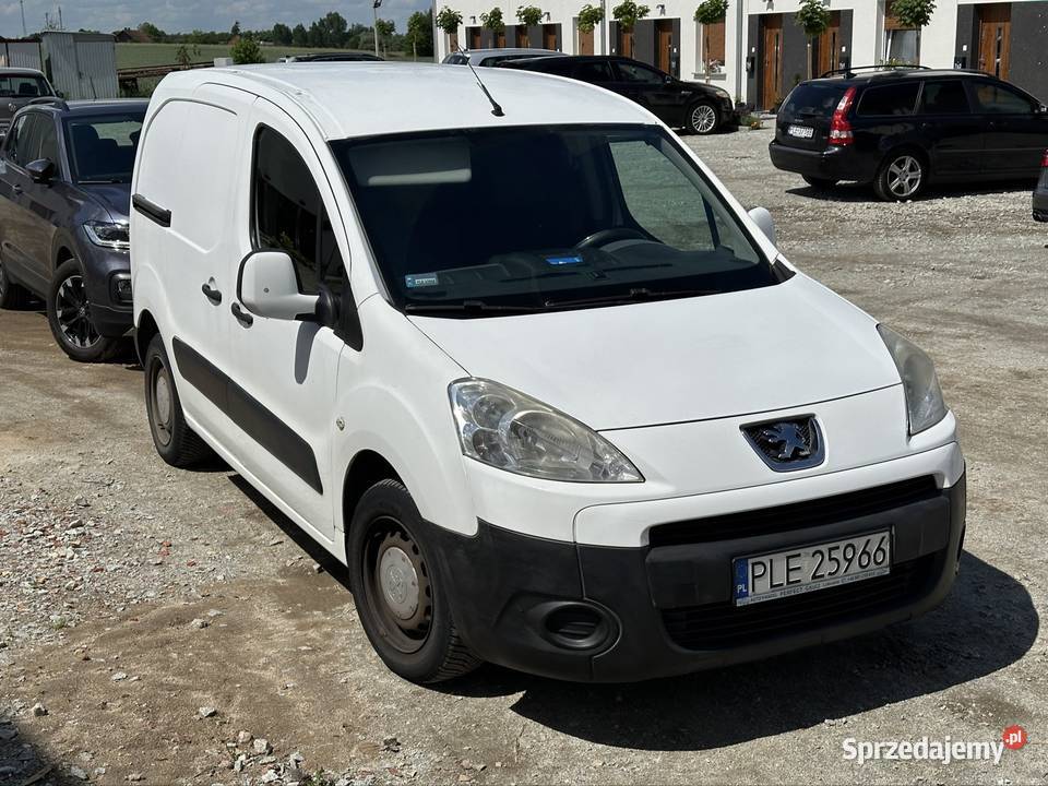 Peugeot Partner 2011 16 DIESEL zadbany PRYWATNY Włoszakowice