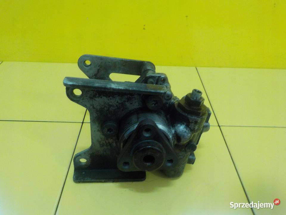 BMW X3 E83 30 B 06r 231 M54B30 306S3 pompa Suków sprzedam