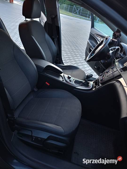 Opel Insignia 20 CTDI 160 2010 dolnośląskie Lubin sprzedam