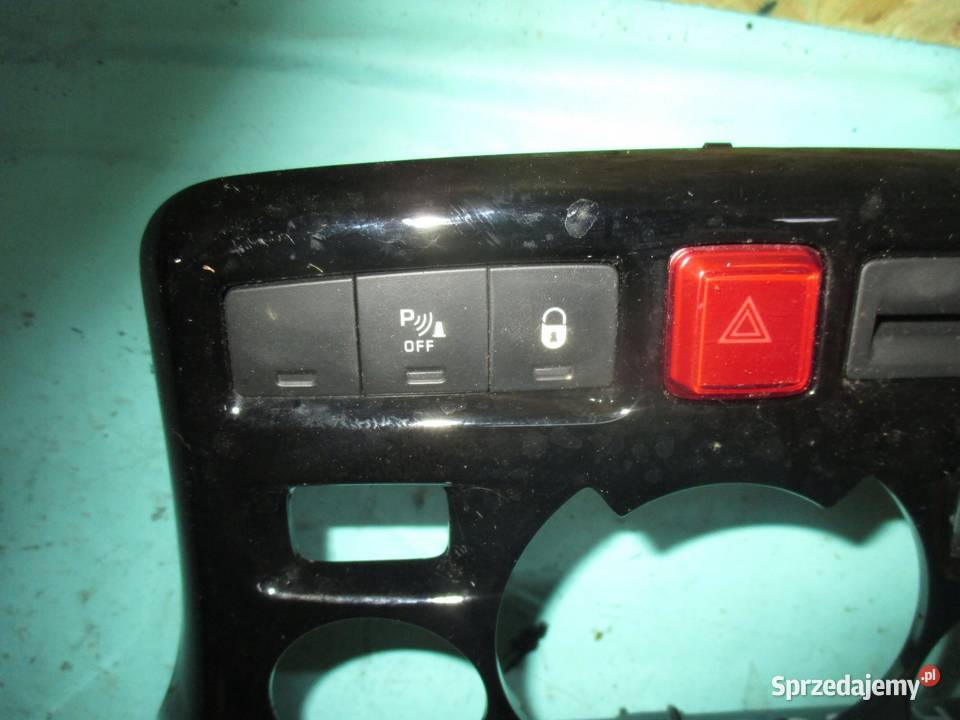 CITROEN C3 PICASSO 10r ramka radia panelu sprzedam
