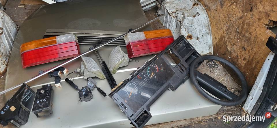 Czesci do renault 25 Lampy tylne Marczyce