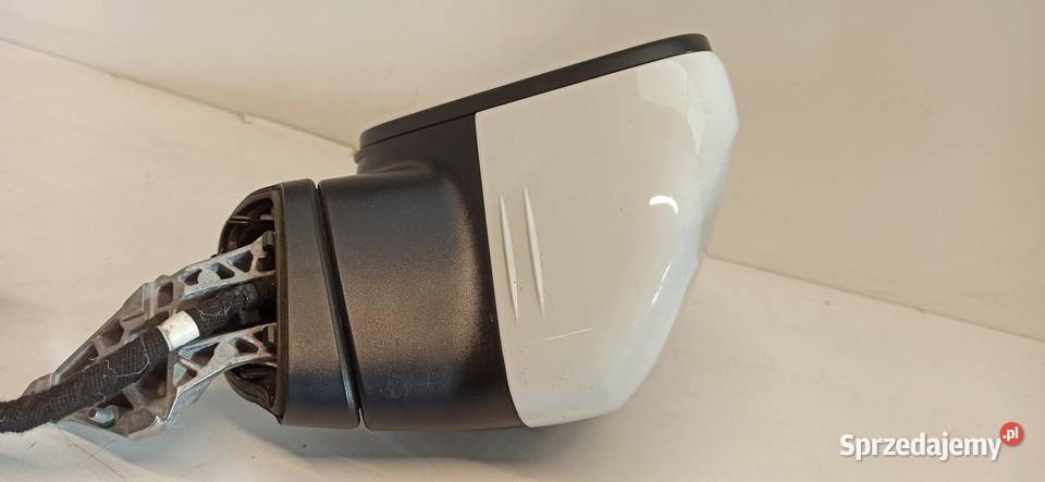 VW TIGUAN II LUSTERKO LEWE 13 PINÓW LC9A