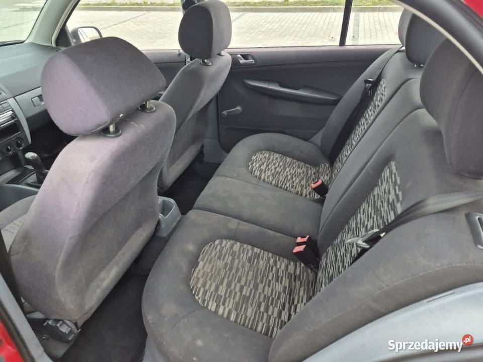 FABIA ładna z opłatami 2001r sprzedam