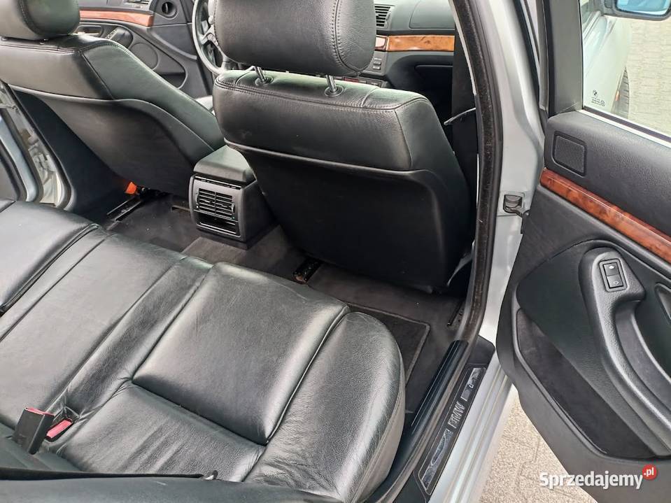 BMW E39 20 Benzyna 150 1999r Koło