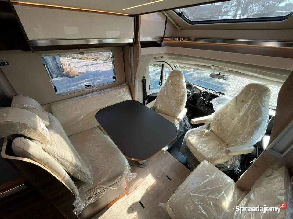 samochody kempingowe Laika EcoVip L 4009 ręki Gaj