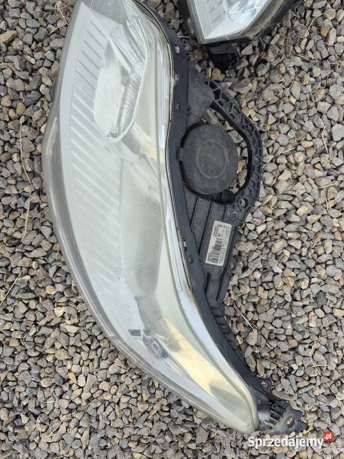 Lampy przód Citroen C5 x7 osobowe śląskie Myszków sprzedam
