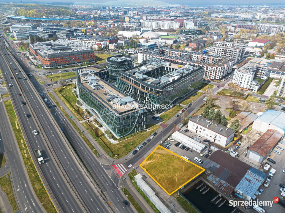 Sprzedaż działki Kraków 729m2 5212zł/m2