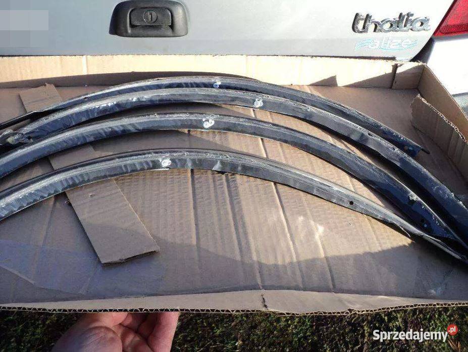 Renault THALIA nakładki na błotnikiNowe Bydgoszcz