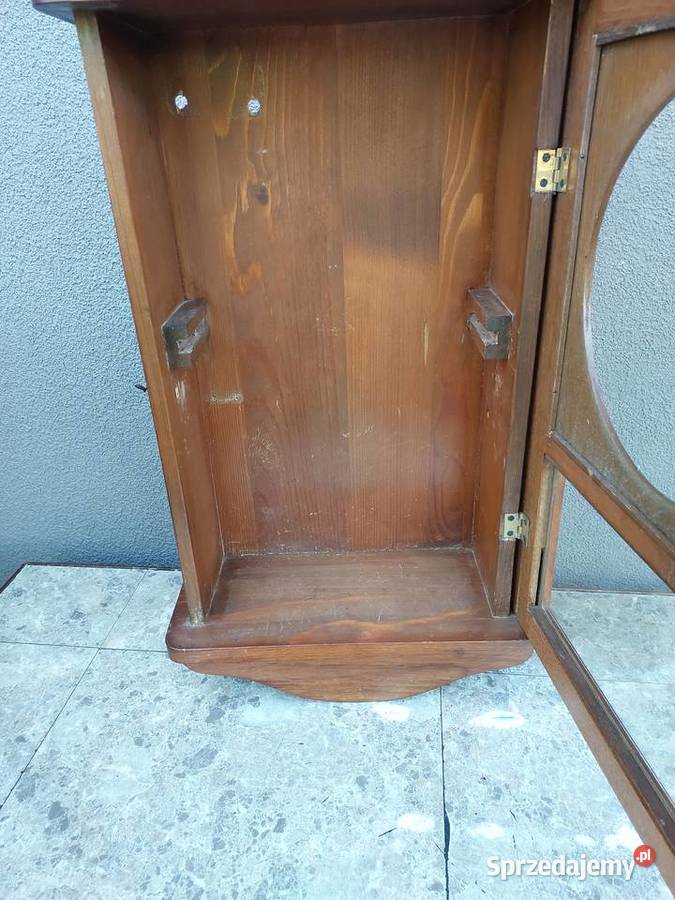 S182 Szafka witrynka kapliczka ze skrzyni Tczew