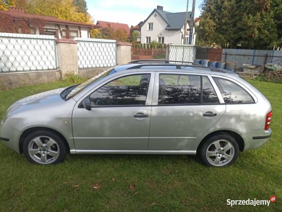 SPRZEDAM SKODE FABIE KOMBI Z KLIMATYZACJA Płock