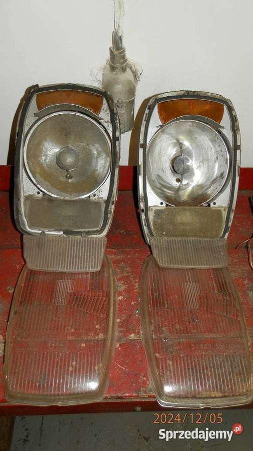 Mercedes W 114 W 115 LAMPY KOLSZE Lampy przednie