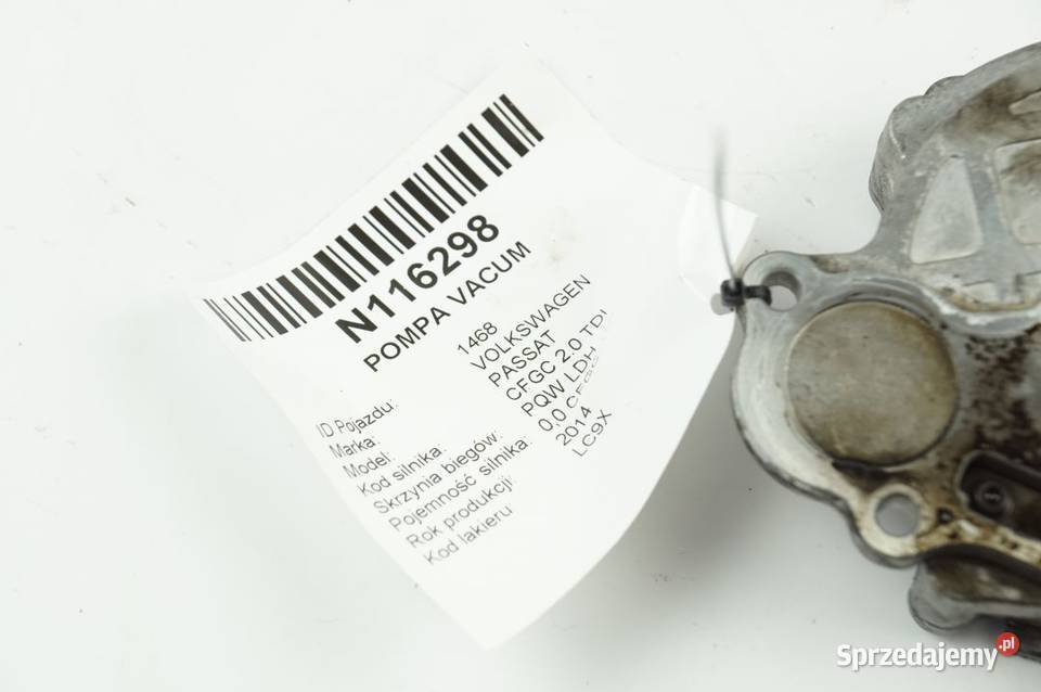 03L145100 PASSAT POMPA VACUM Lipno