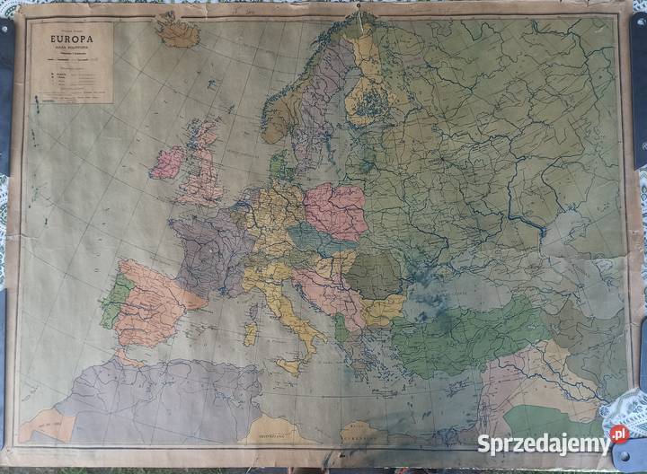 "Europa - mapa polityczna po 1945r", W. Walczak, 82x61 cm