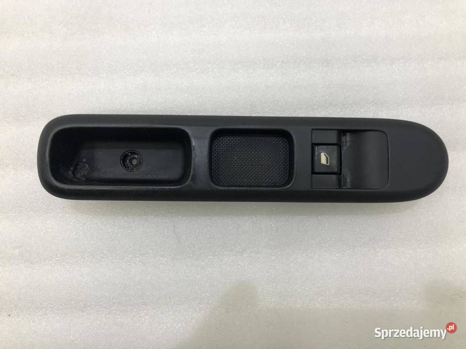 PRZEŁĄCZNIK SZYBY LEWY 96650618ZD PEUGEOT 5008