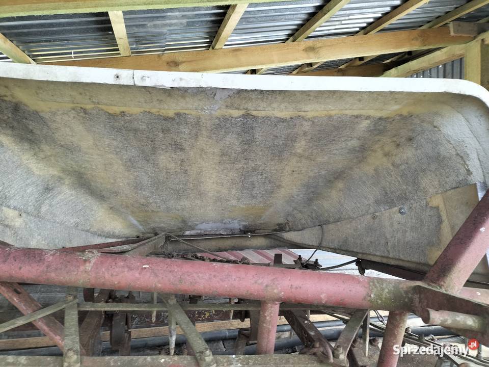 spojler owiewka mercedes kaczka 410 Rok produkcji 1990 Kamień