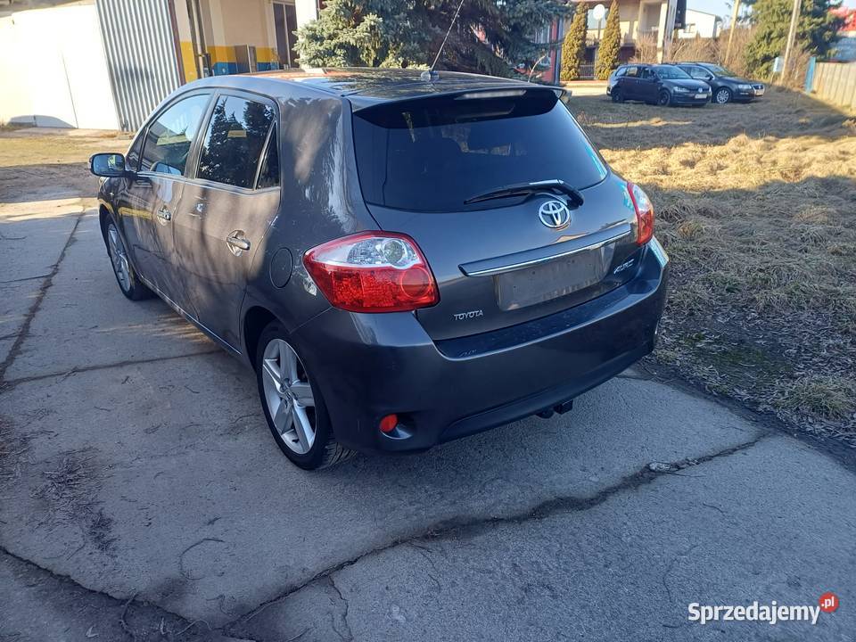 Toyota Auris lift 14 D4D 90 łódzkie Kiernozia