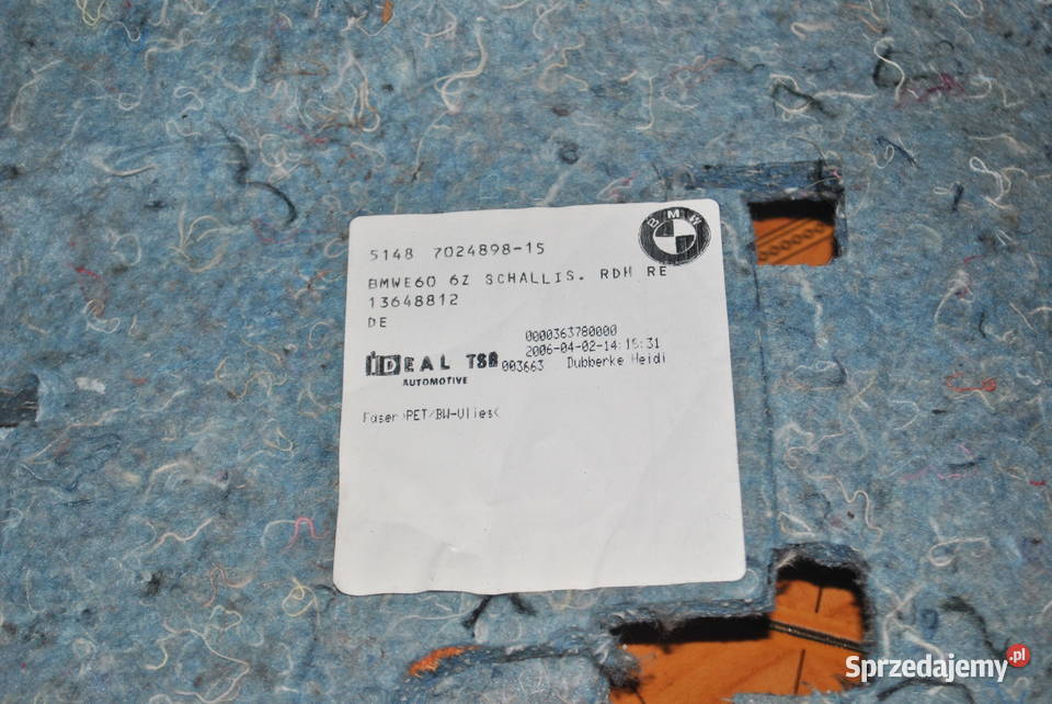 Izolacja dźwiękowa bagażnika prawa strona BMW Poręba