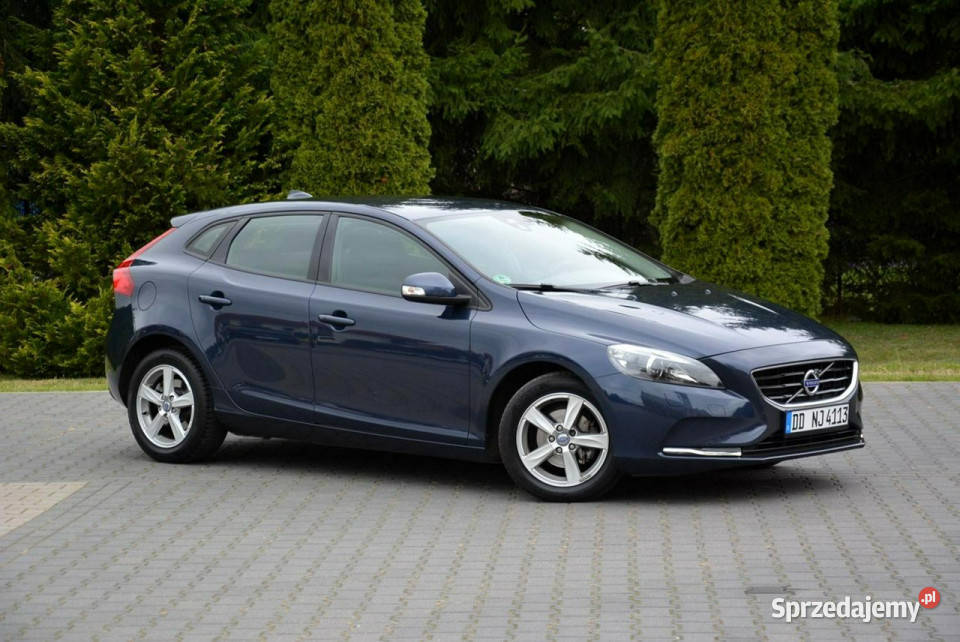 Volvo V40 Xenon Ledy Virtual Zegary Parktroni nieuszkodzony Ostrów Mazowiecka