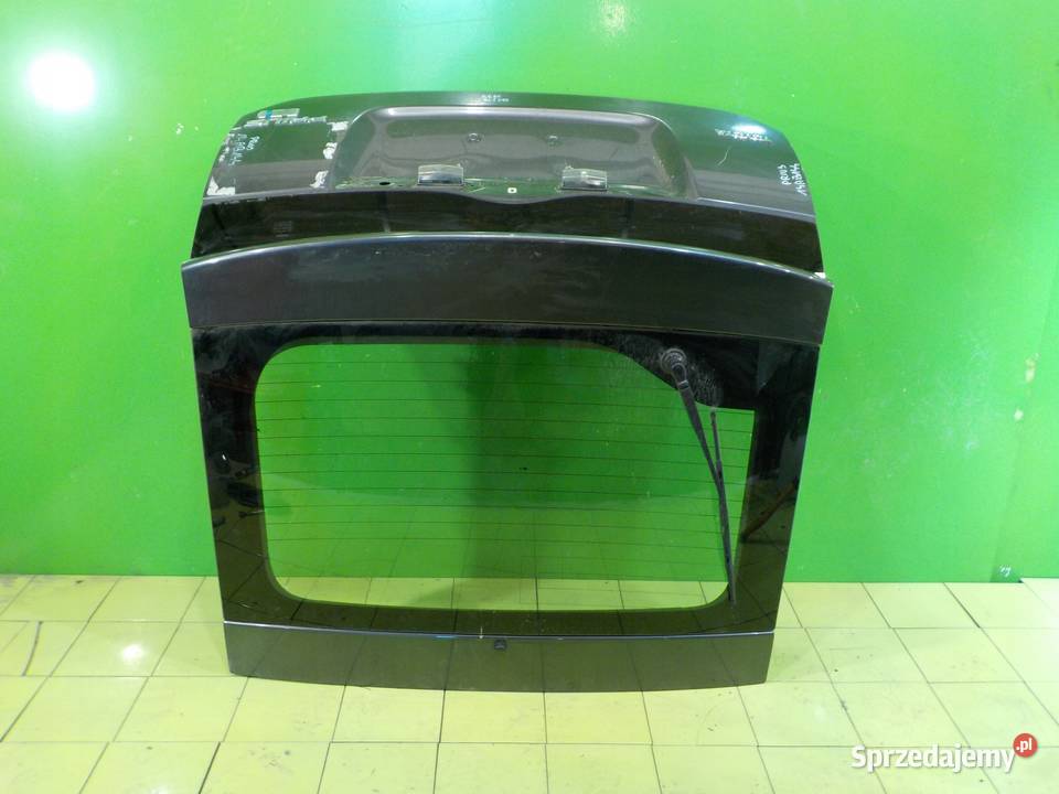 TOYOTA PRIUS II 09r HB 5D klapa tyl