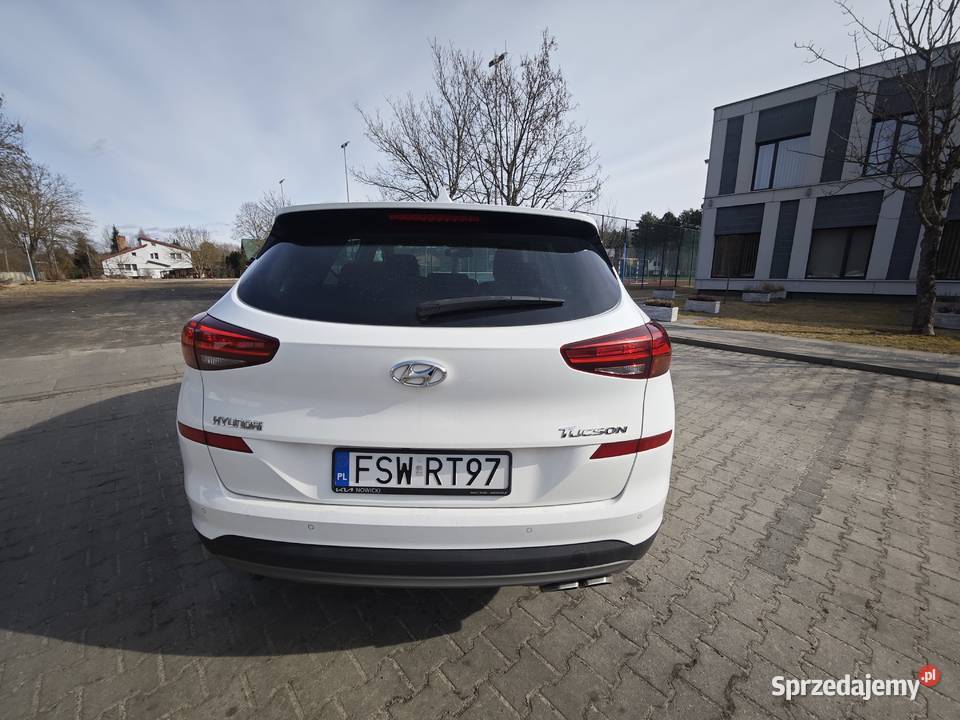 Hyundai Tucson 16 diesel automat salon Świebodzin