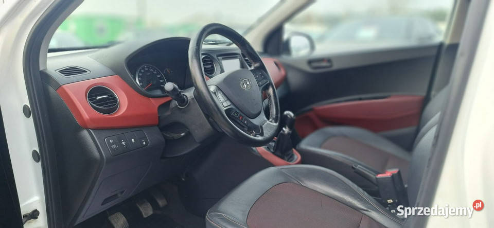 Hyundai i10 Klima ledy navi podgrzewana wspomaganie kierownicy i10 pomorskie