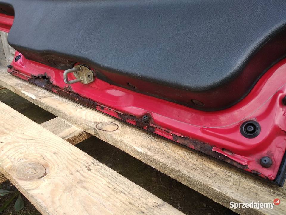 Honda Civic IV 4 klapa bagażnika kompletna