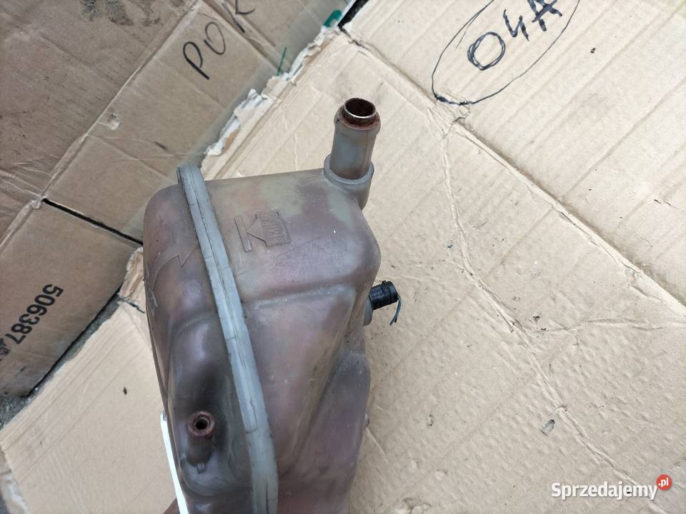 AUDI A4B5 A4 B5 8D0121403C KOREK ZBIORNICZEK Kamień-Kolonia sprzedam