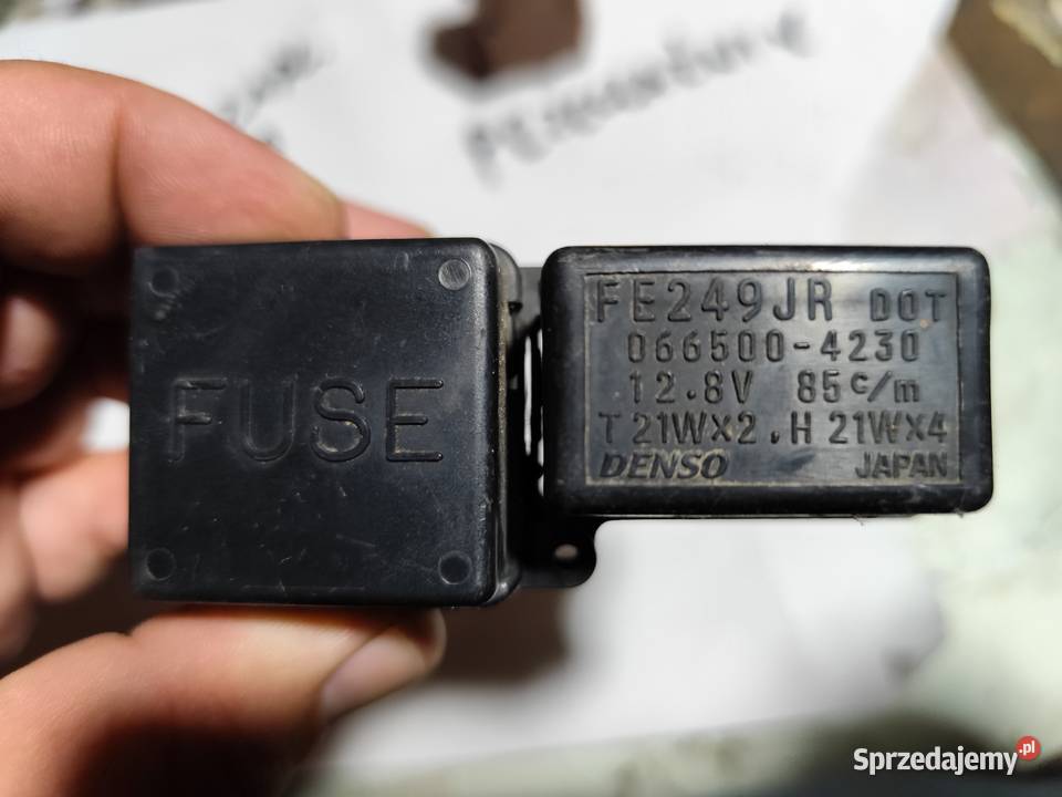 Suzuki Burgman cewka z fajka bezpieczniki Namysłów